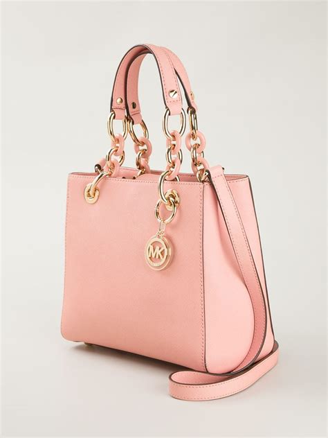 tote michael kors pink purse|michael kors pink shoulder bag.